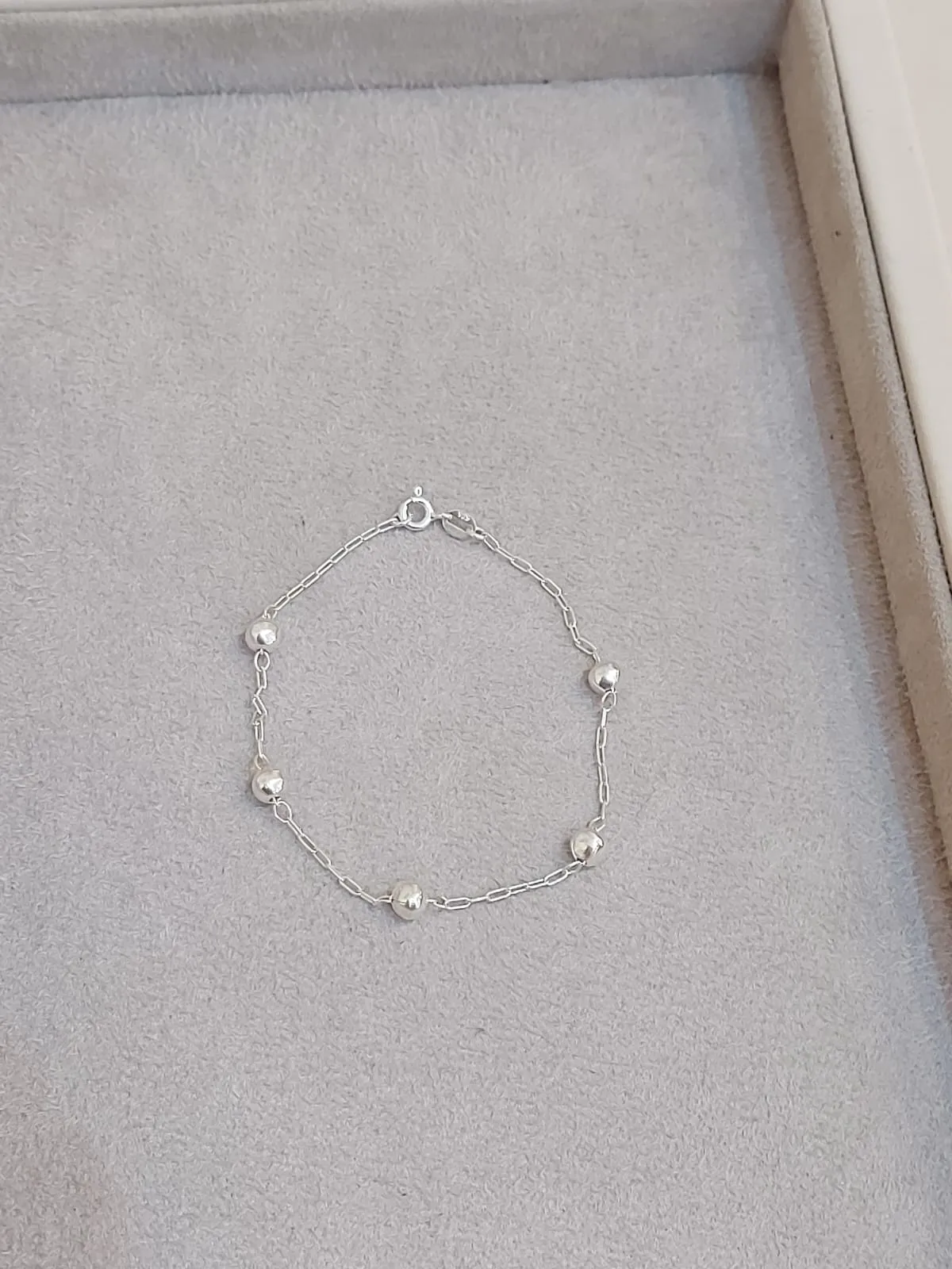 PULSEIRA PRATA BOLINHAS M