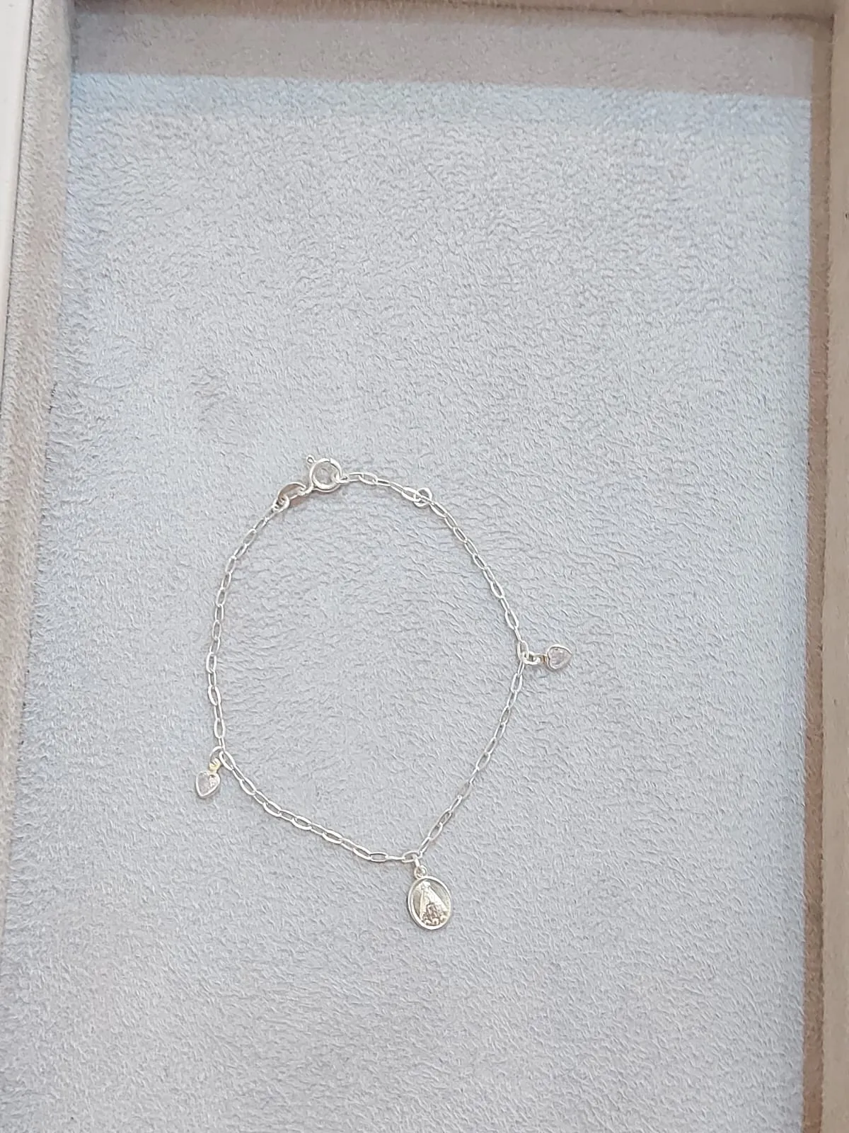 PULSEIRA PRATA NOSSA SENHORA APARECIDA E CORAÇÕES