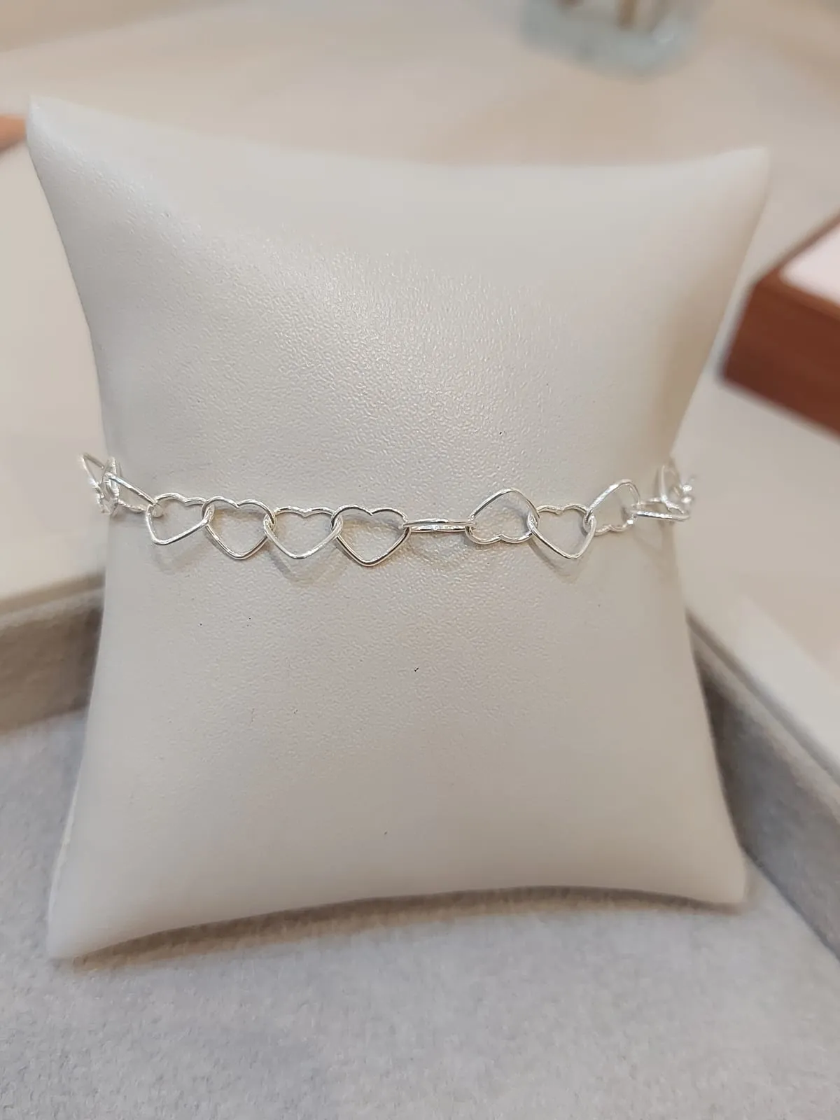 PULSEIRA PRATA ELOS CORAÇÃO G