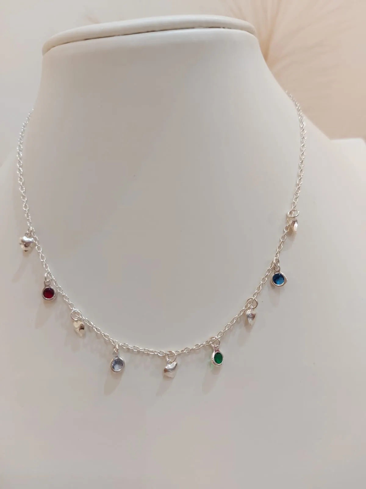 CHOKER PRATA PINGENTES CORAÇÕES E ZIRCÔNIAS COLORS