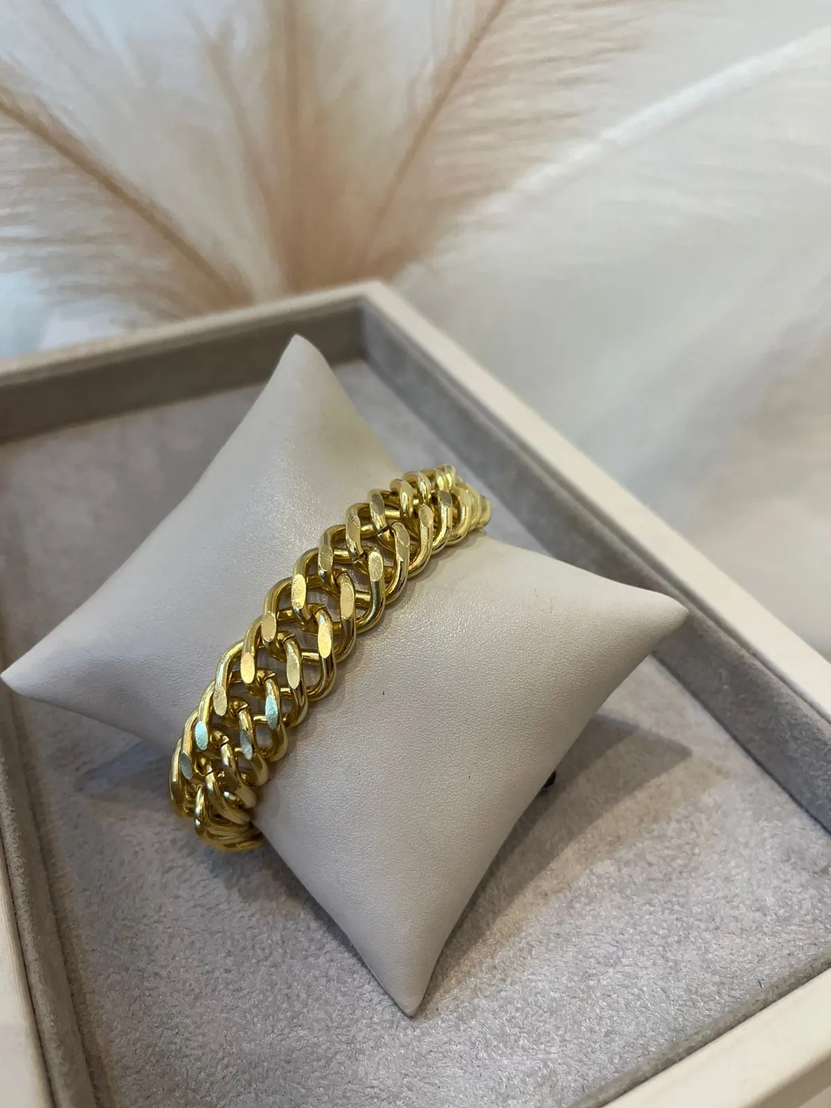 PULSEIRA ELOS TRANÇADOS