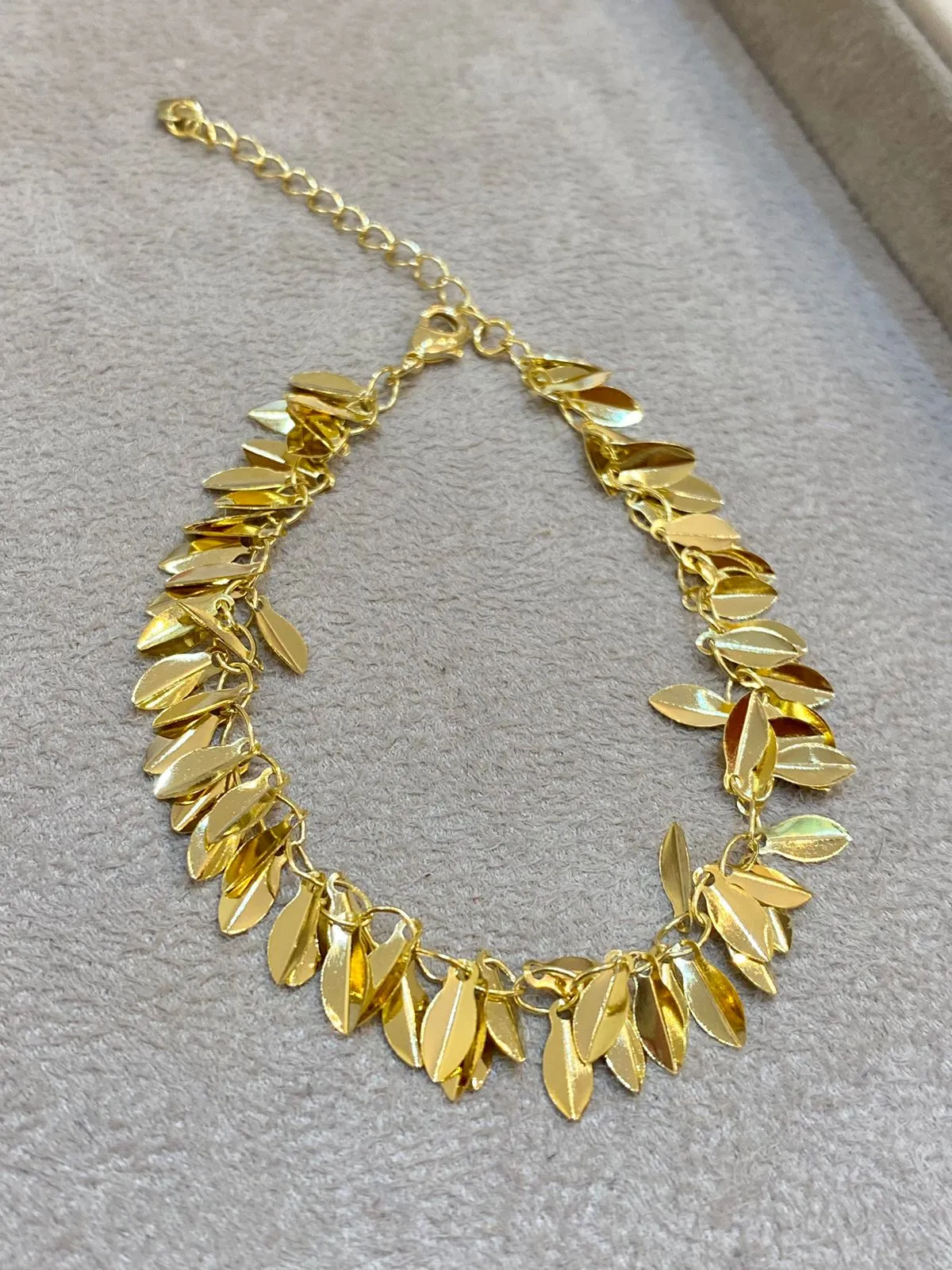 PULSEIRA FOLHAS