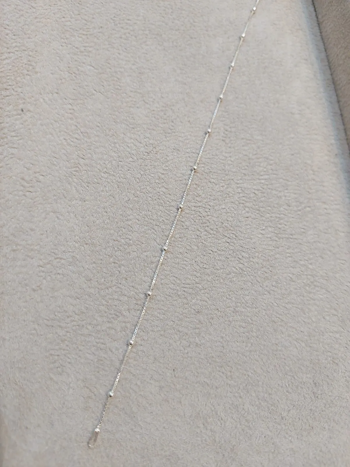 PULSEIRA PRATA BOLINHAS E VENEZIANA