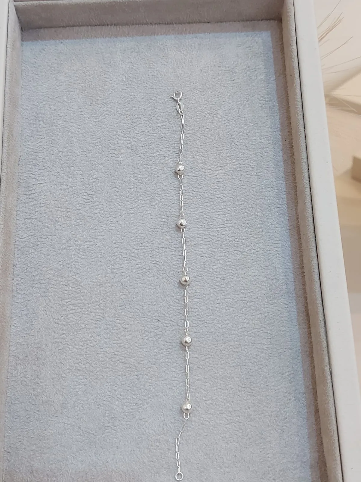 PULSEIRA PRATA BOLINHAS M