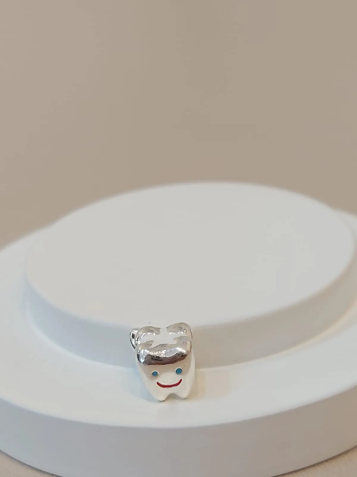 BERLOQUE PRATA DENTE E ESCOVA