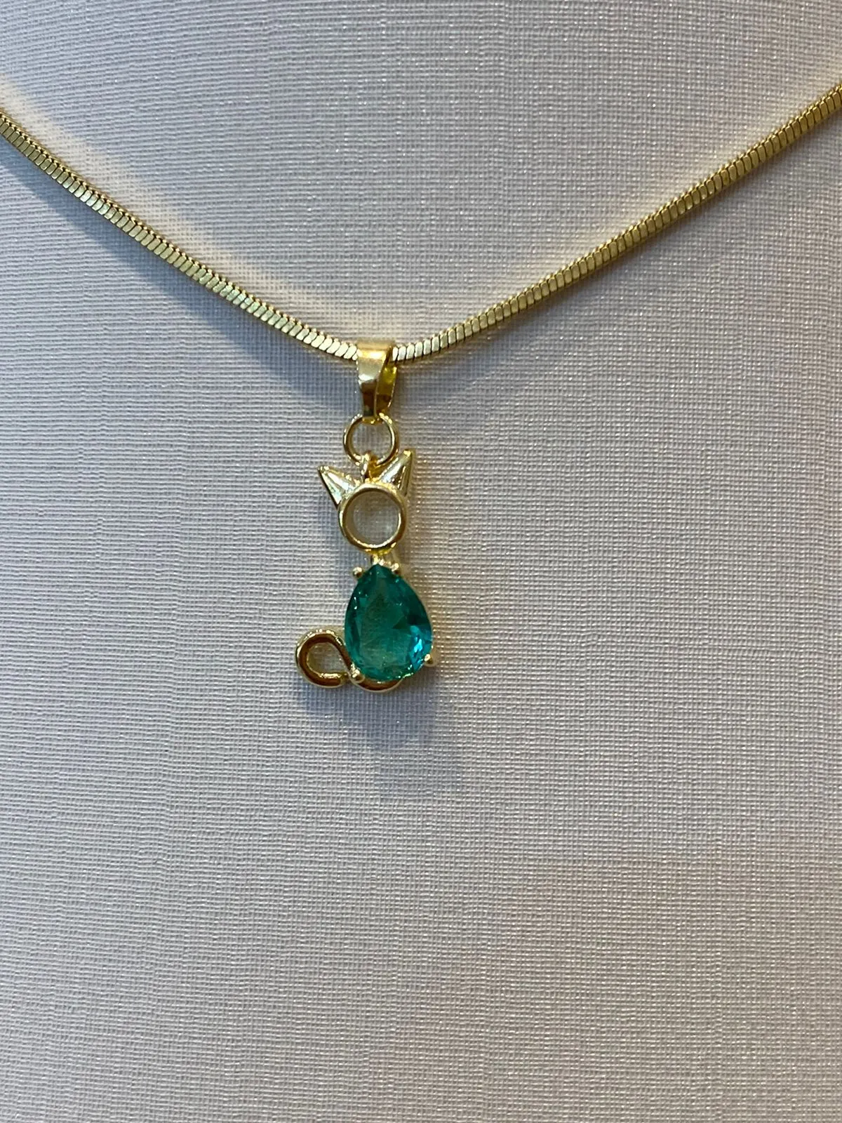 PINGENTE GATINHO TURMALINA VERDE