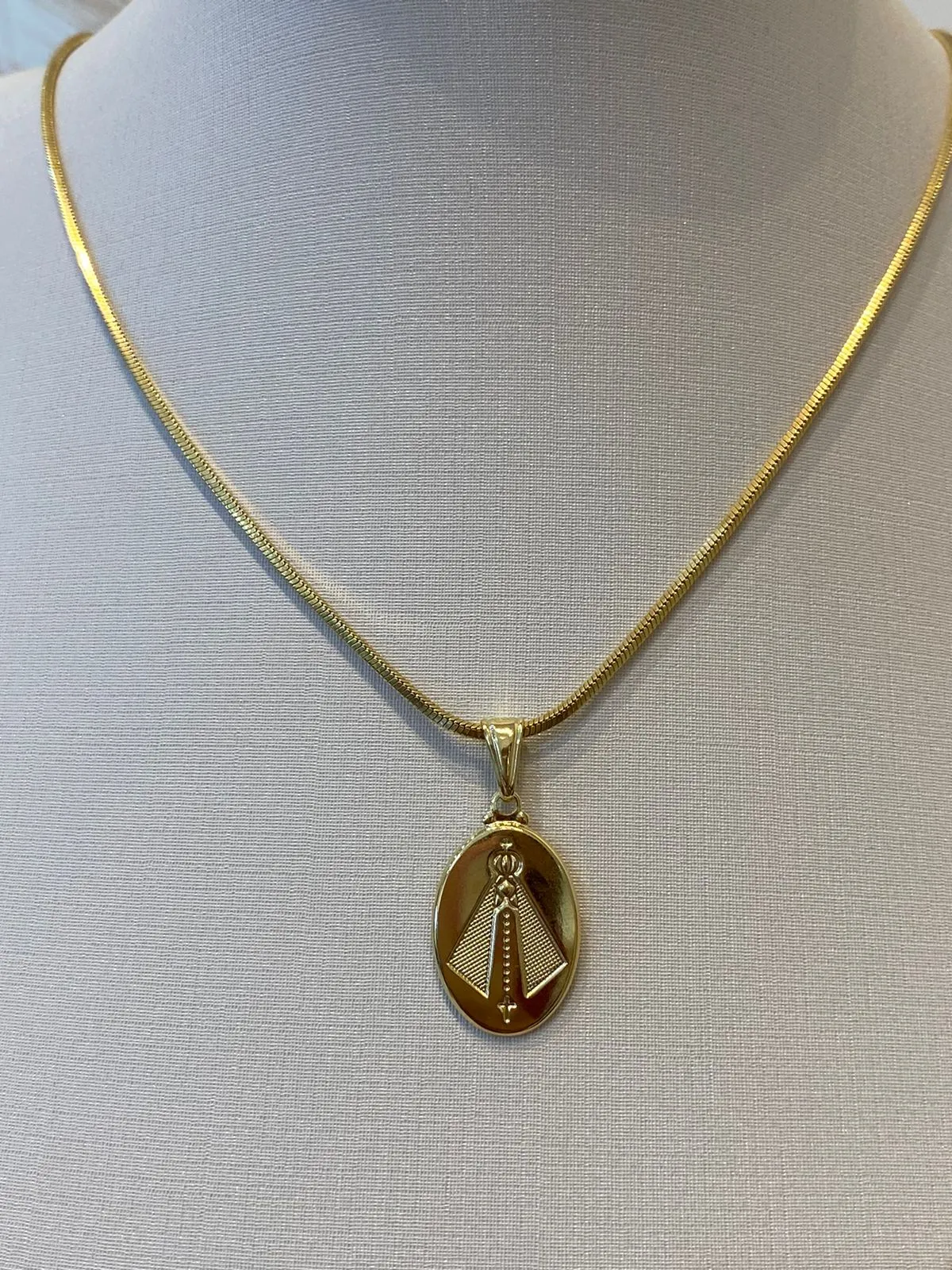 PINGENTE MEDALHA NOSSA SRA APARECIDA OVAL