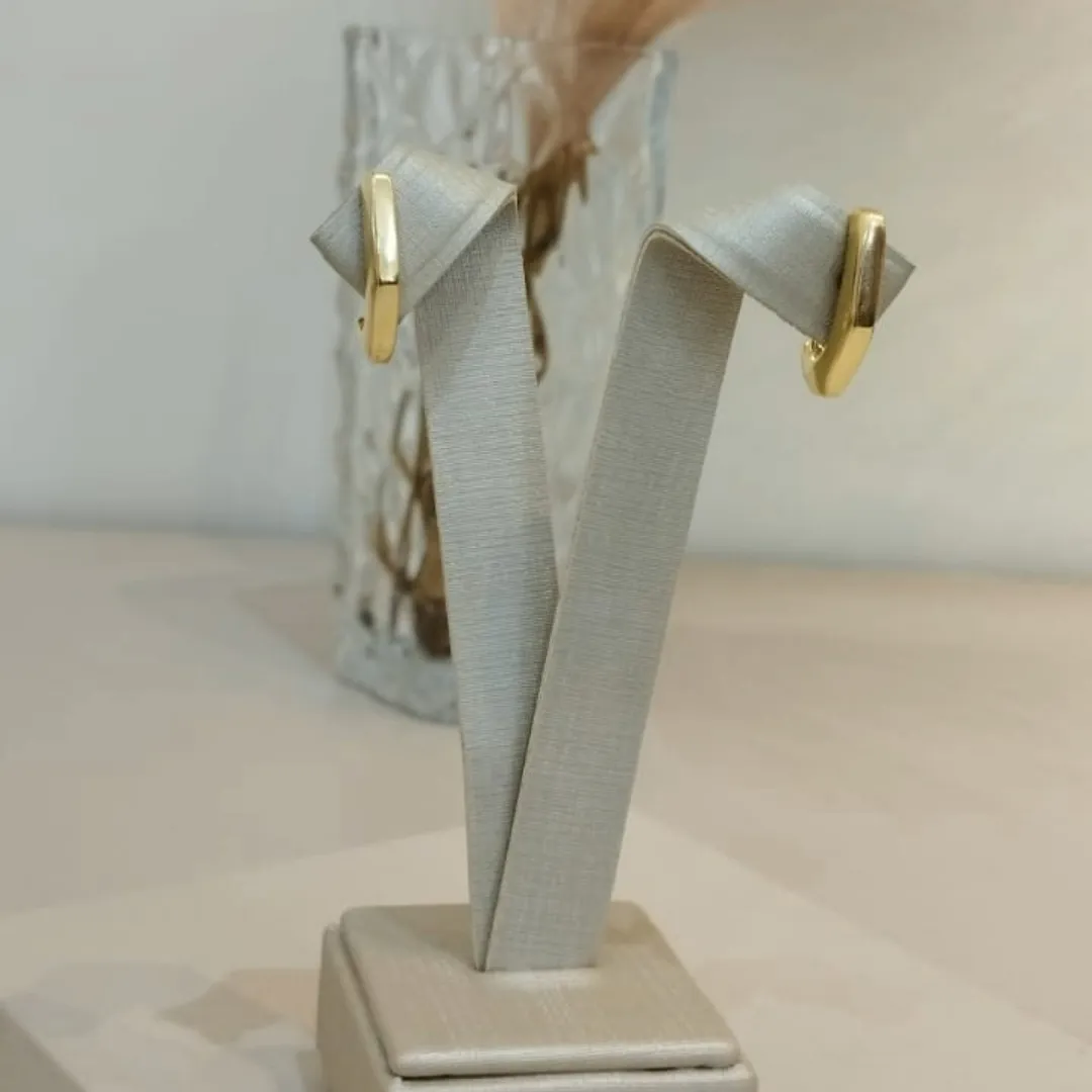 BRINCO EARHOOK GEOMÉTRICO