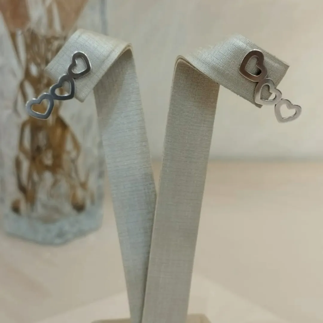 BRINCO PRATA EARCUFF CORAÇÃO