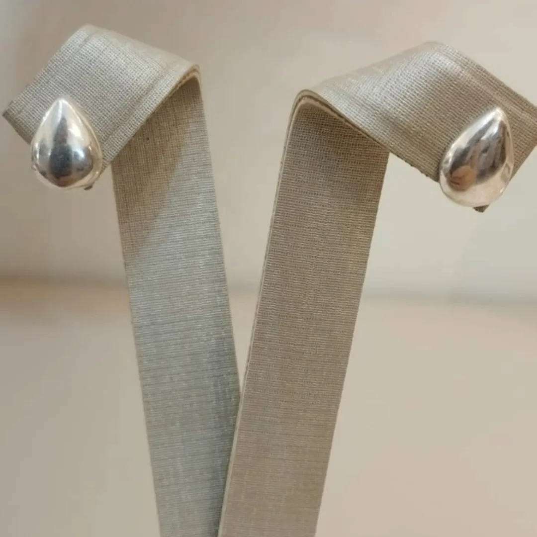 BRINCO PRATA GOTA