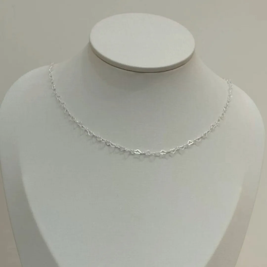 CHOKER PRATA ELO CORAÇÃO 40CM