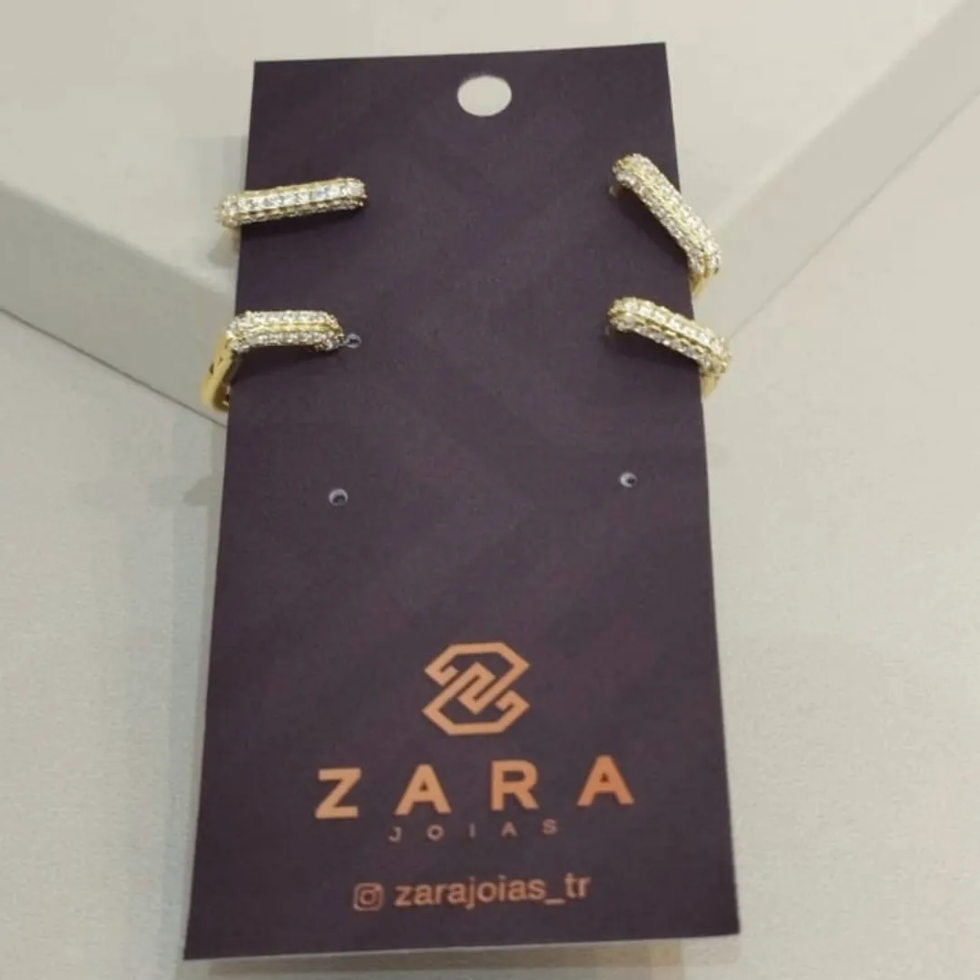 DUPLA ARGOLAS QUADRADAS CRAVEJADAS