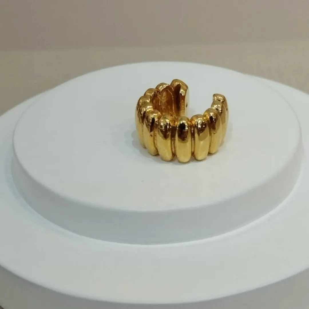 PIERCING FAKE GOMINHOS
