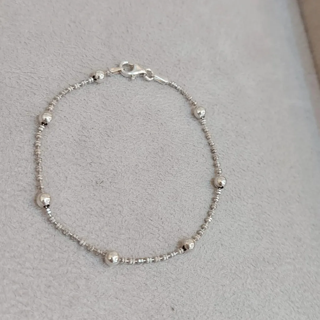 PULSEIRA PRATA BOLINHAS
