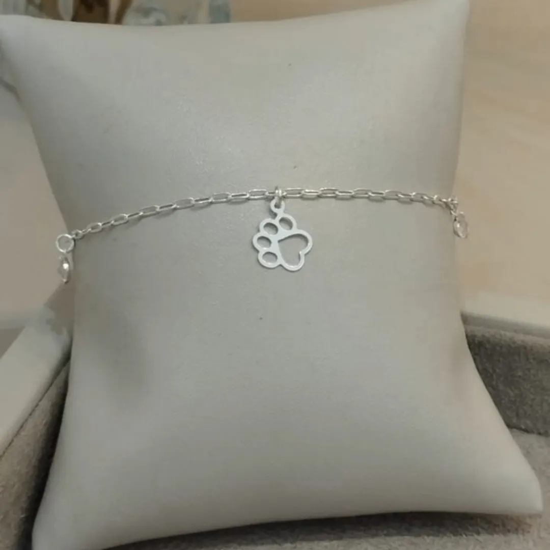 PULSEIRA PRATA CORAÇÕES E PATA CÃO