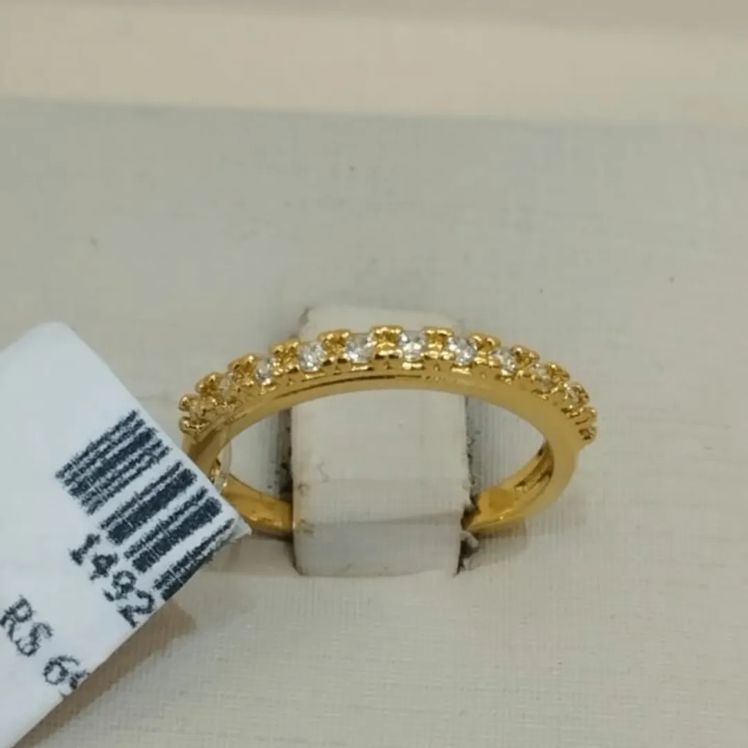 APARADOR UNITÁRIO CRAVEJADO ZIRCONIAS BRANCAS