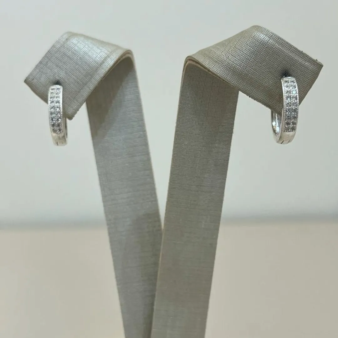 ARGOLA PRATA CRAVEJADADA 2 FILEIRAS M