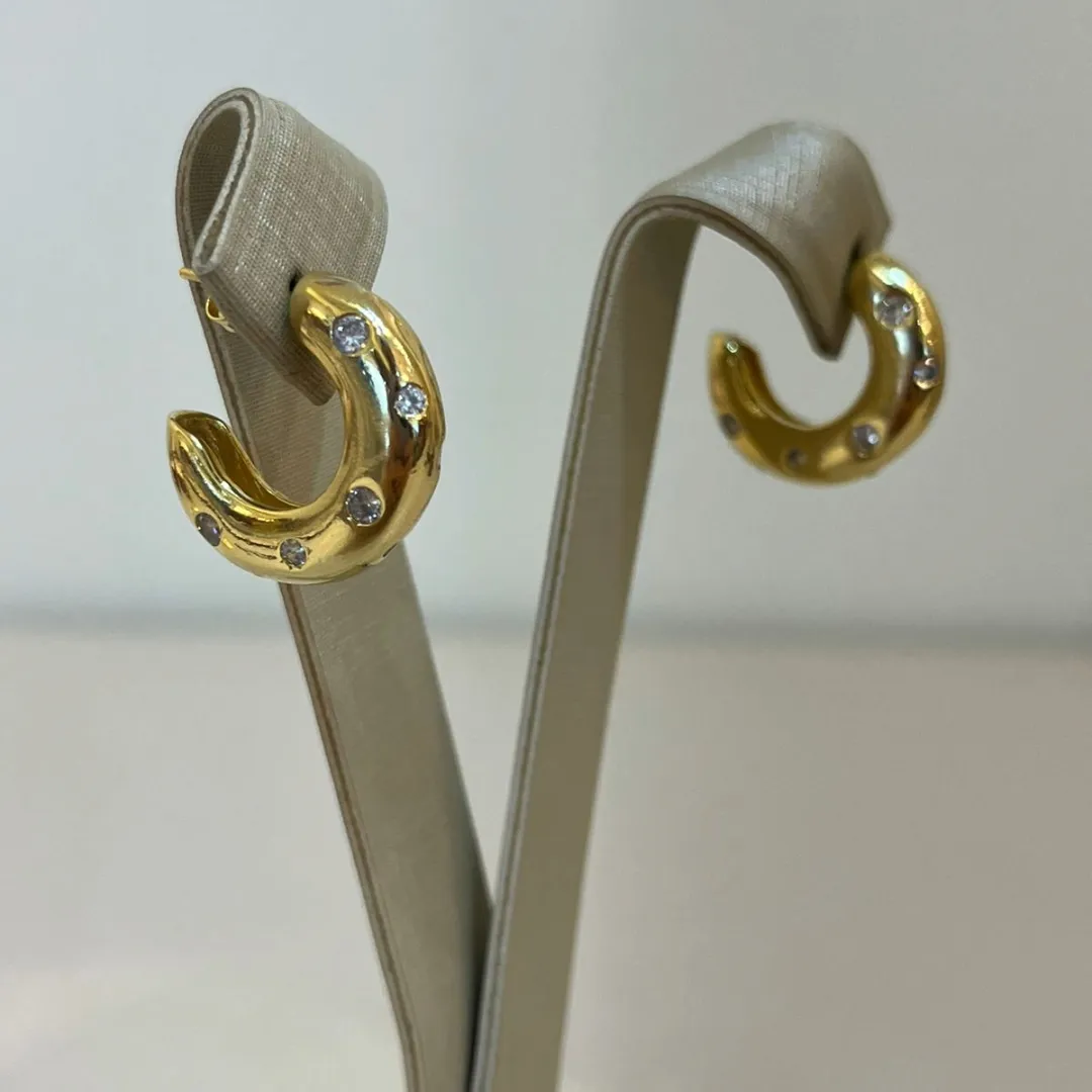 ARGOLA ZIRCÔNIAS M