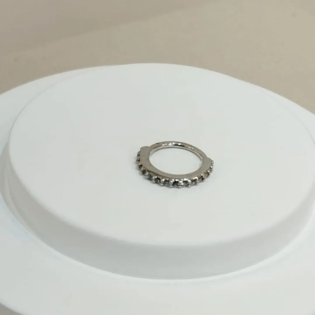 PIERCING ARGOLA 8MM ZIRCONIA FRONTAL COM BORDA