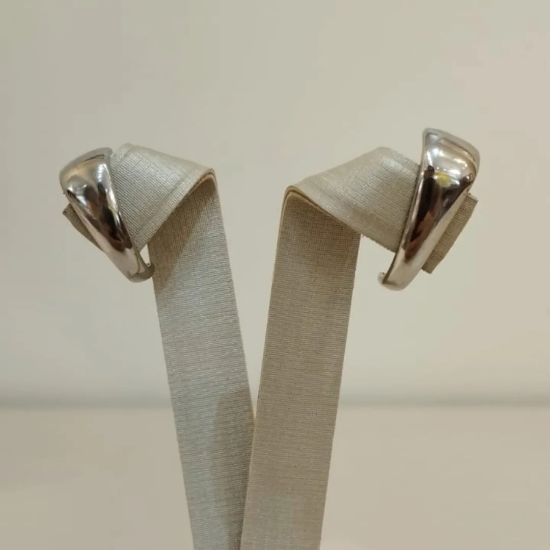 BRINCO EAR HOOK LISO