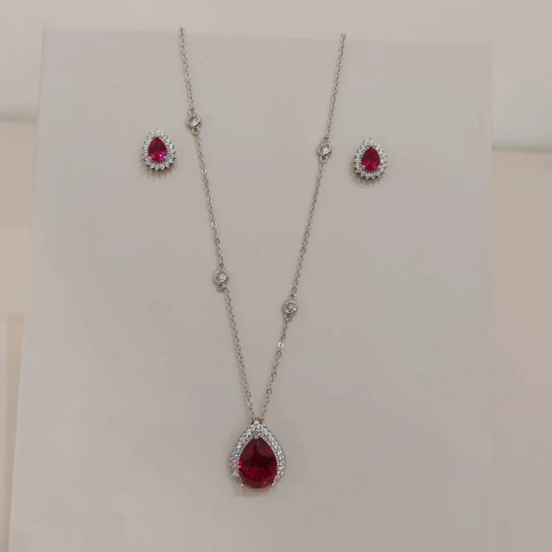 CONJUNTO GOTA RUBI