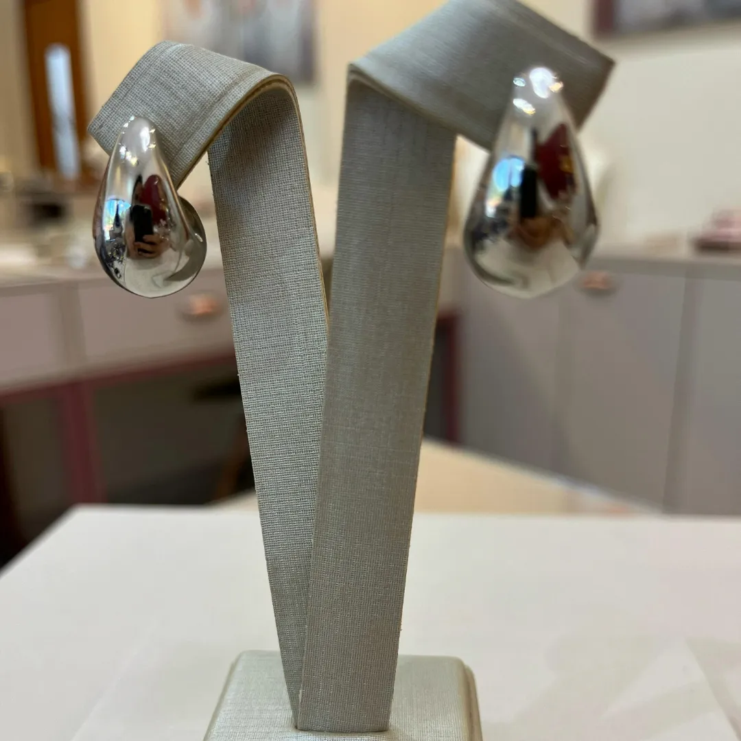 BRINCO GOTA ROBUSTA DIAMANTE
