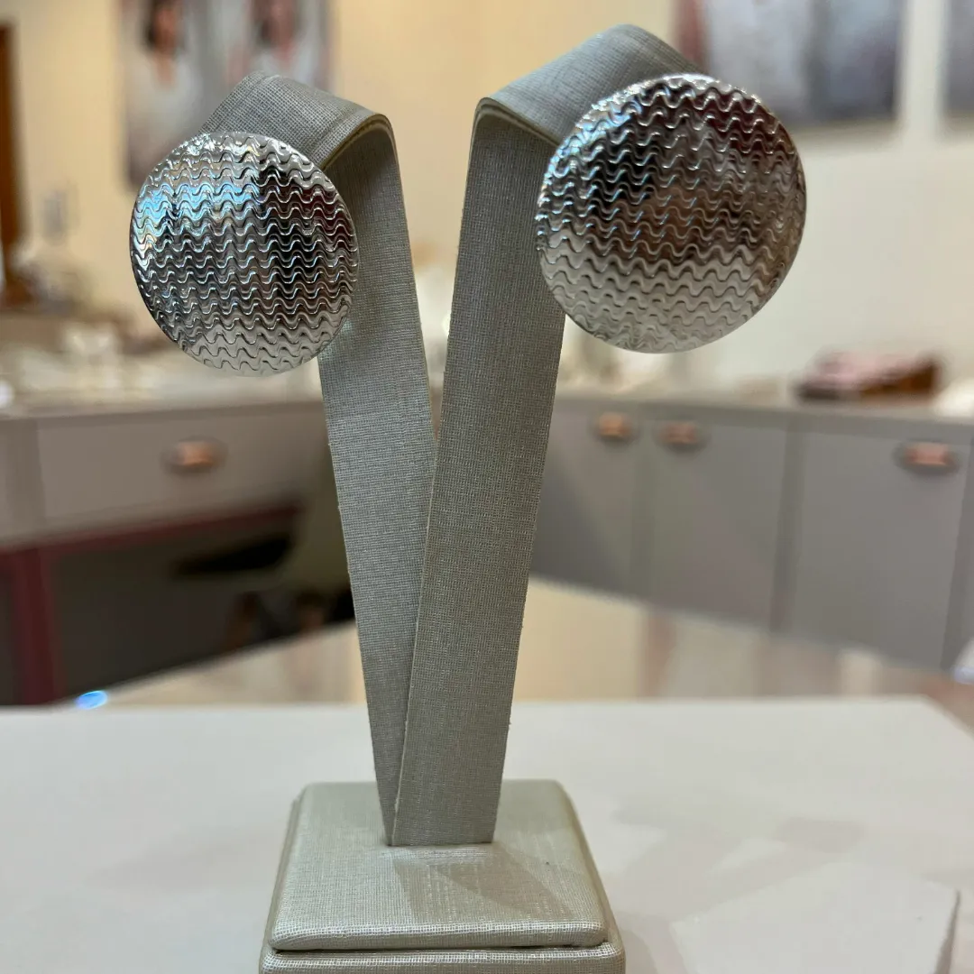 BRINCO BOTÃO DETALHES