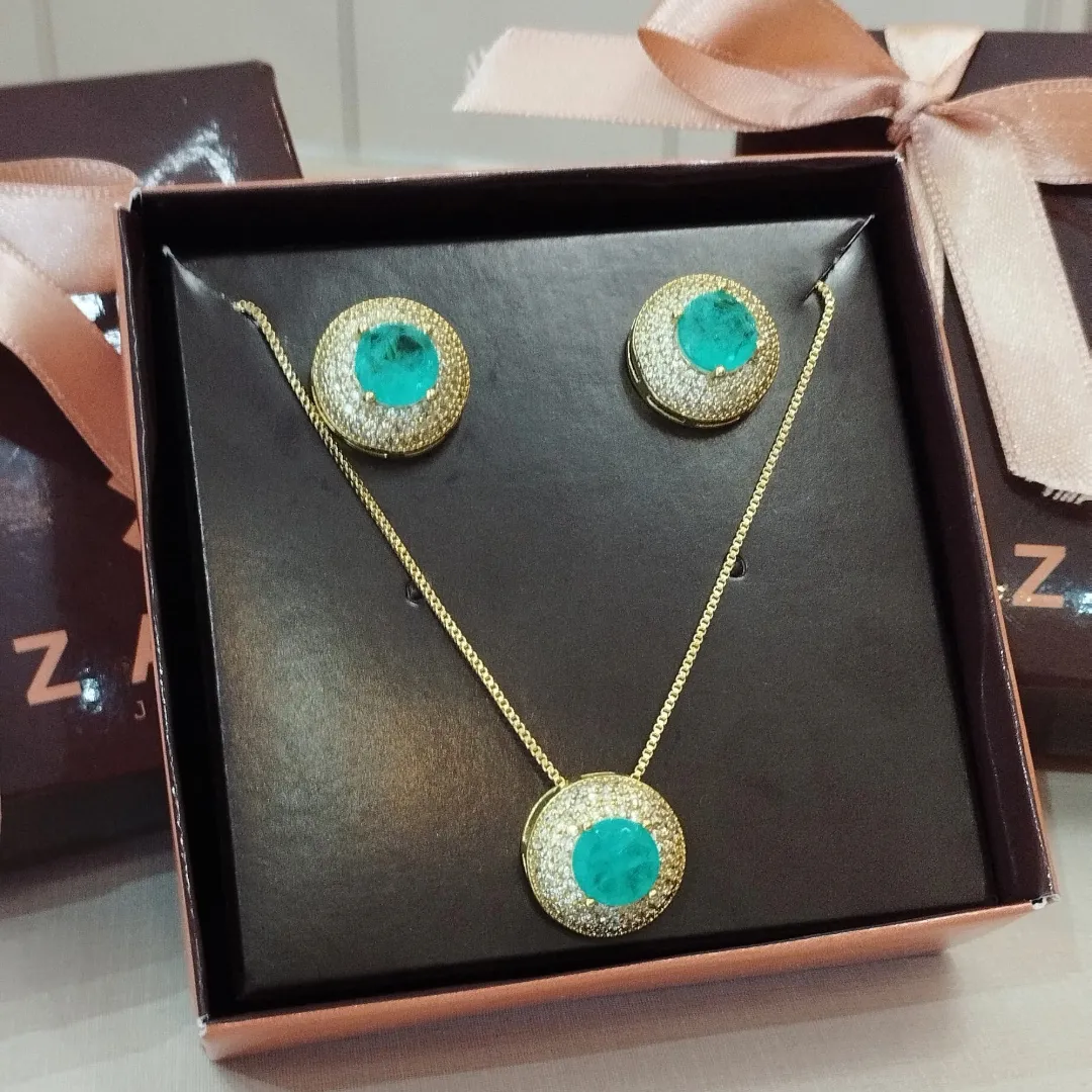 CONJUNTO TURMALINA VERDE CRAVEJADO