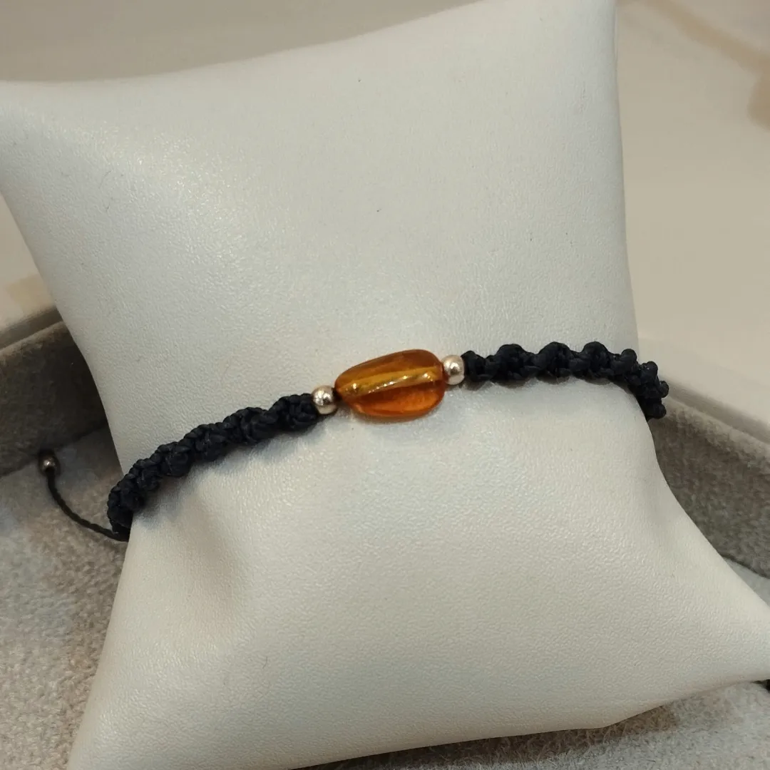 PULSEIRA MACRAMÊ C/ ÂMBAR MARINHO