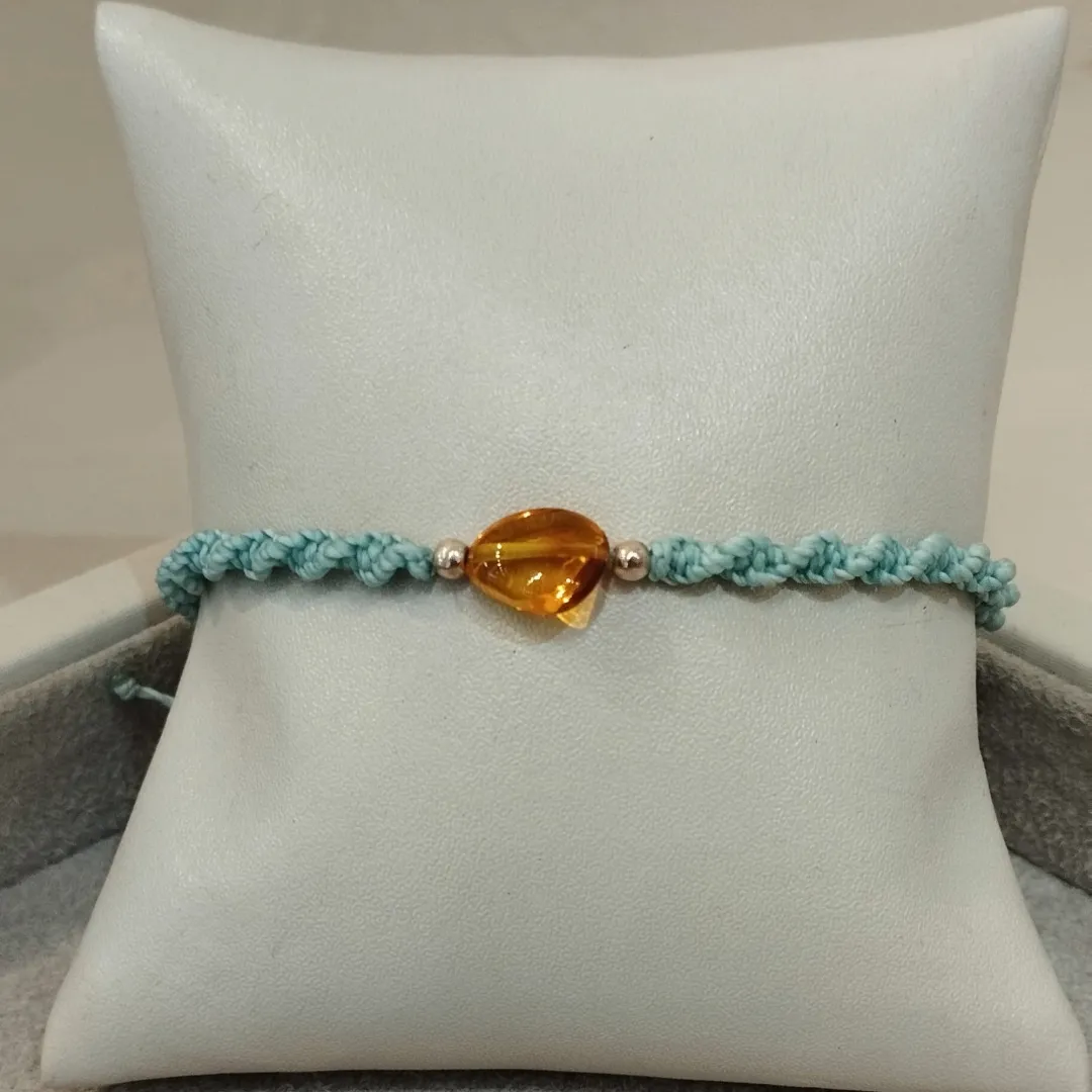 PULSEIRA MACRAMÊ C/ ÂMBAR VERDE ÁGUA
