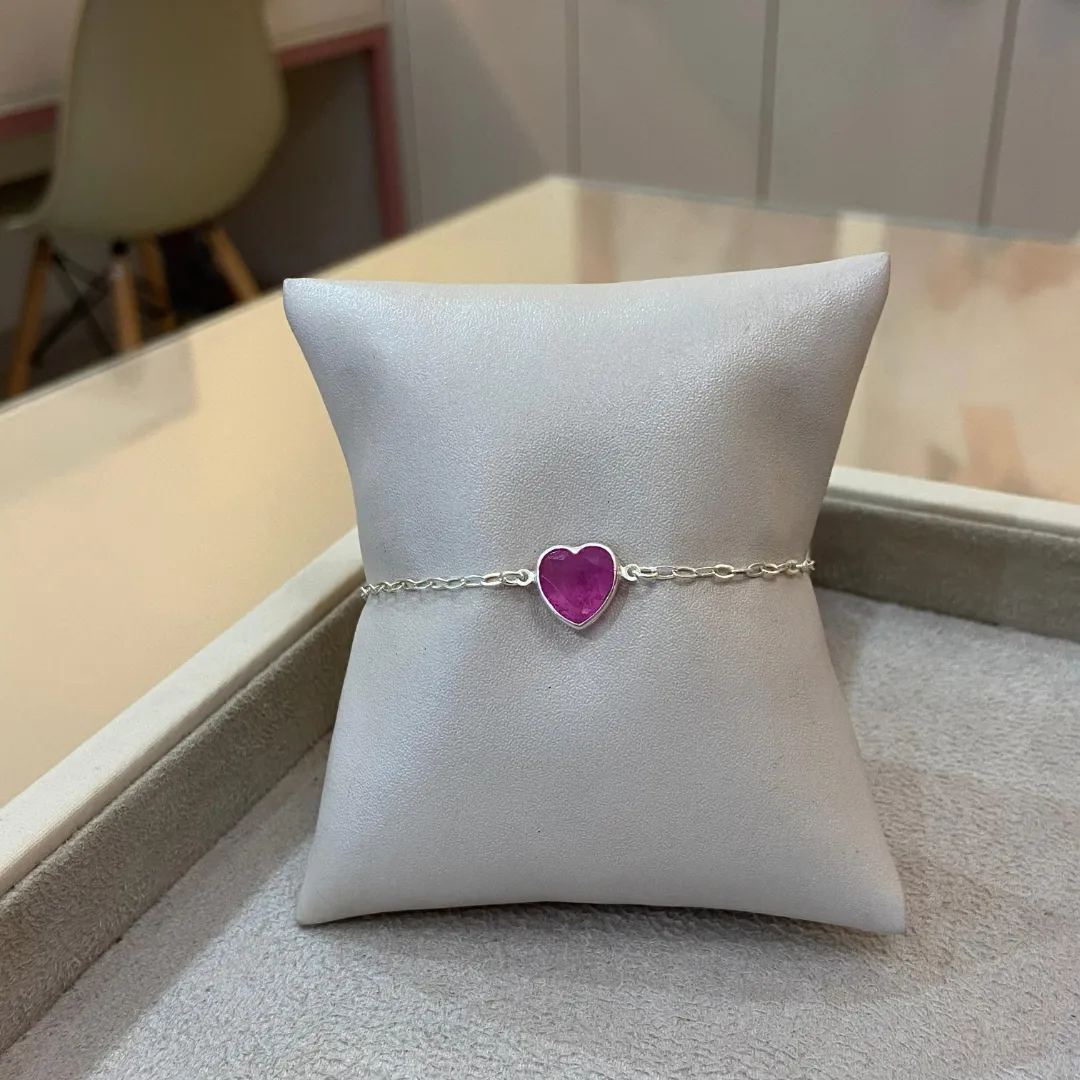 PULSEIRA PRATA CORAÇÃO FUCSIA