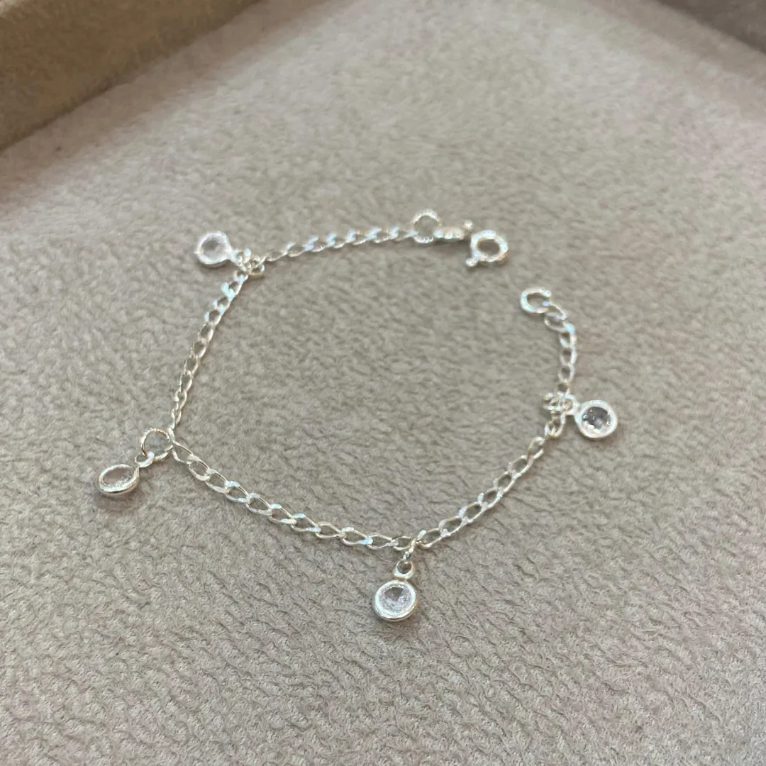 PULSEIRA PRATA INFANTIL ZIRCÔNIAS