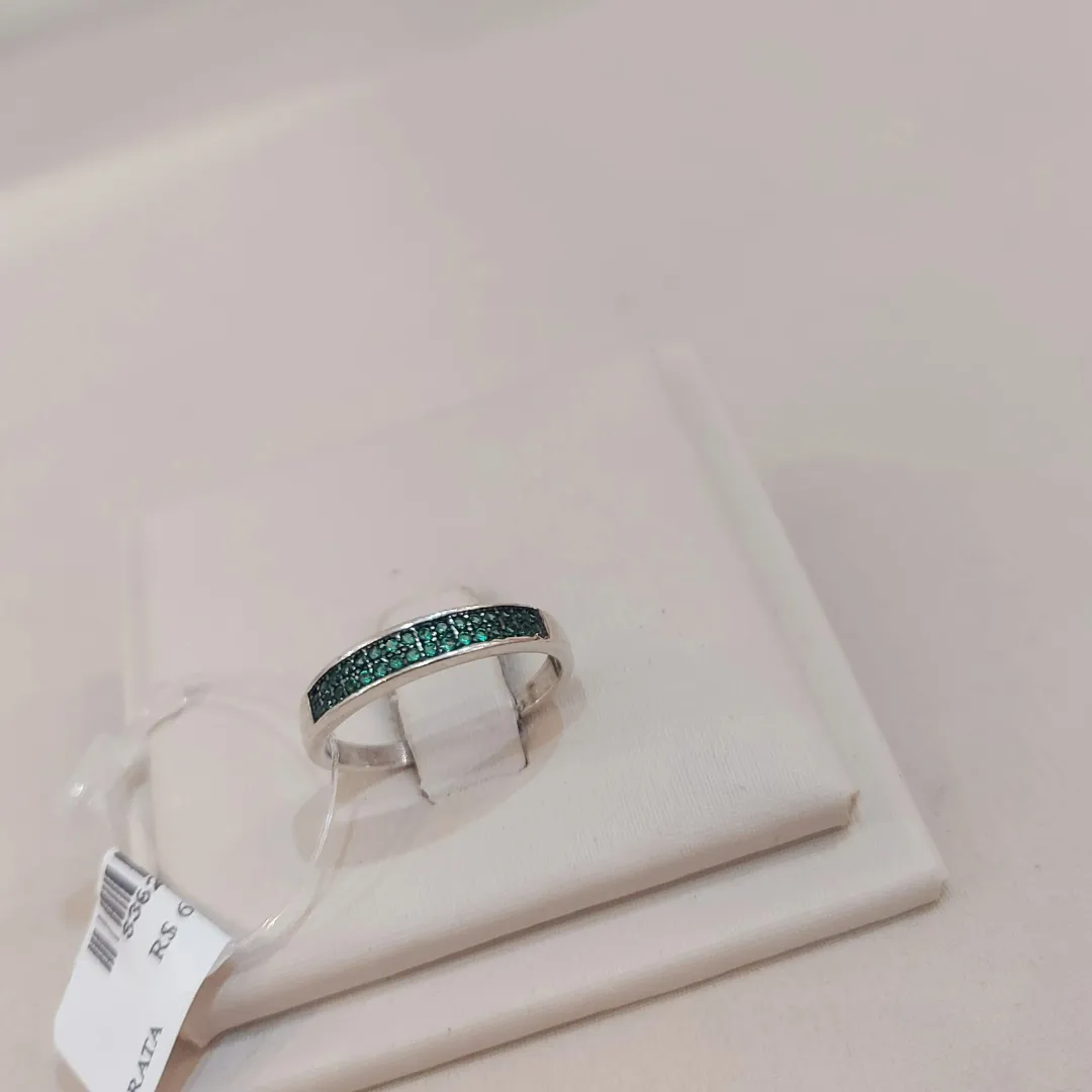 ANEL PRATA ZIRCONIAS VERDES TAMANHO 18