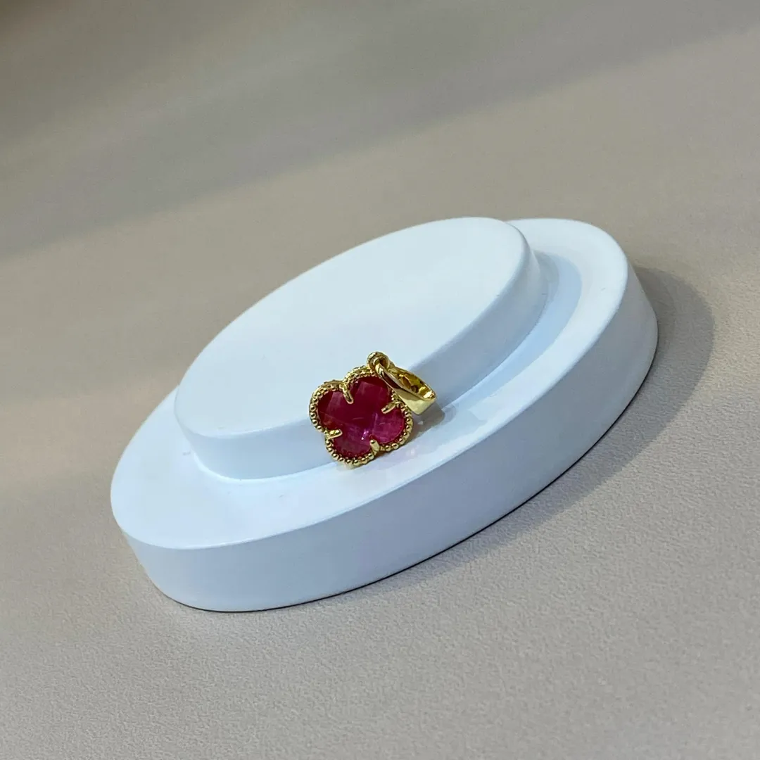 PINGENTE TREVO VAN CLEEF PINK