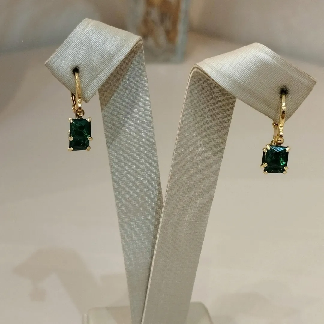 ARGOLA 3 QUADRADOS ZIRCONIAS VERDES