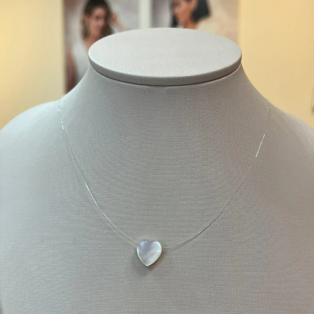 COLAR FIO DE NYLON CORAÇÃO