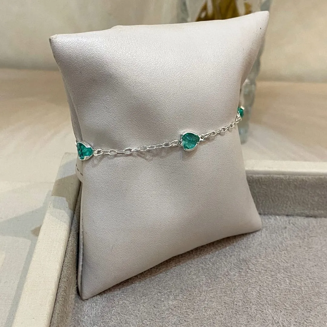 PULSEIRA PRATA CORAÇÕES ZIRCONIAS VERDE