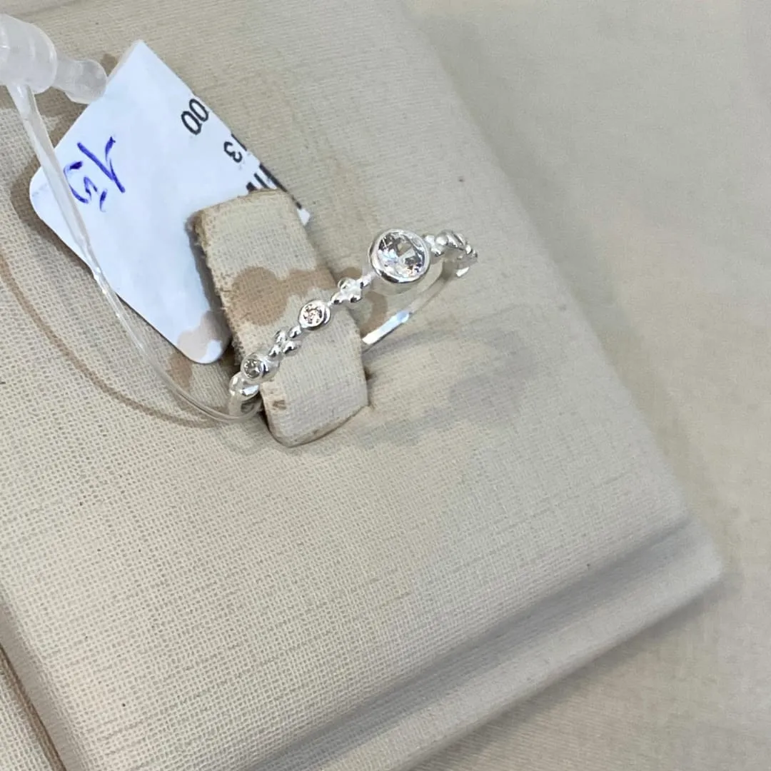SOLITÁRIO PRATA ZIRCÔNIAS TAMANHO 21