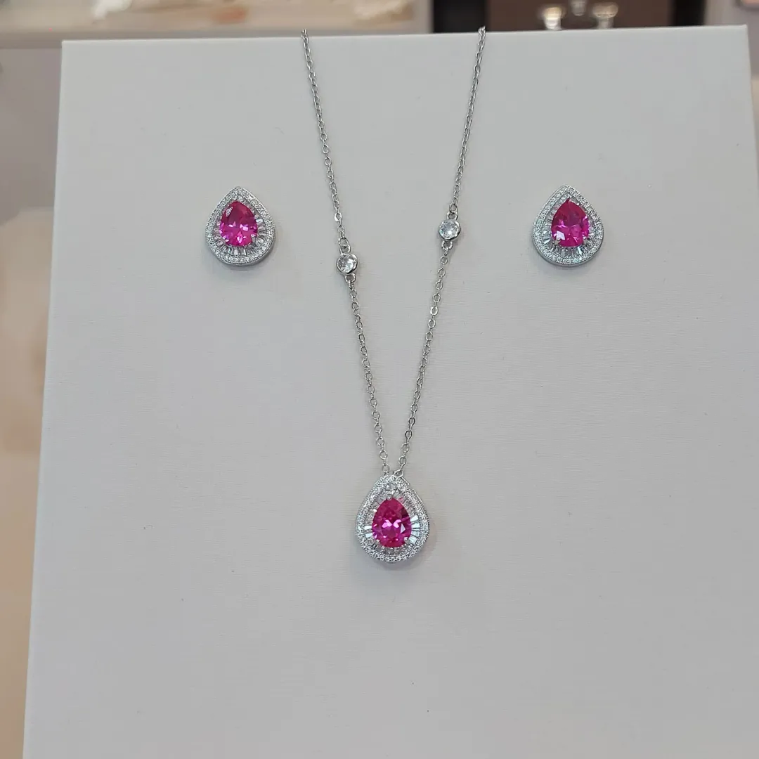 CONJUNTO GOTA PINK
