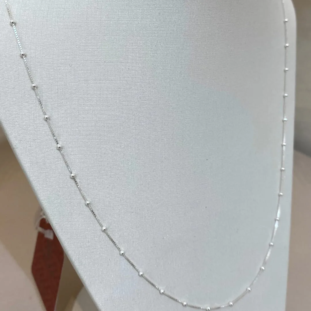 COLAR PRATA VENEZIANA E BOLINHAS LONGO (70CM)