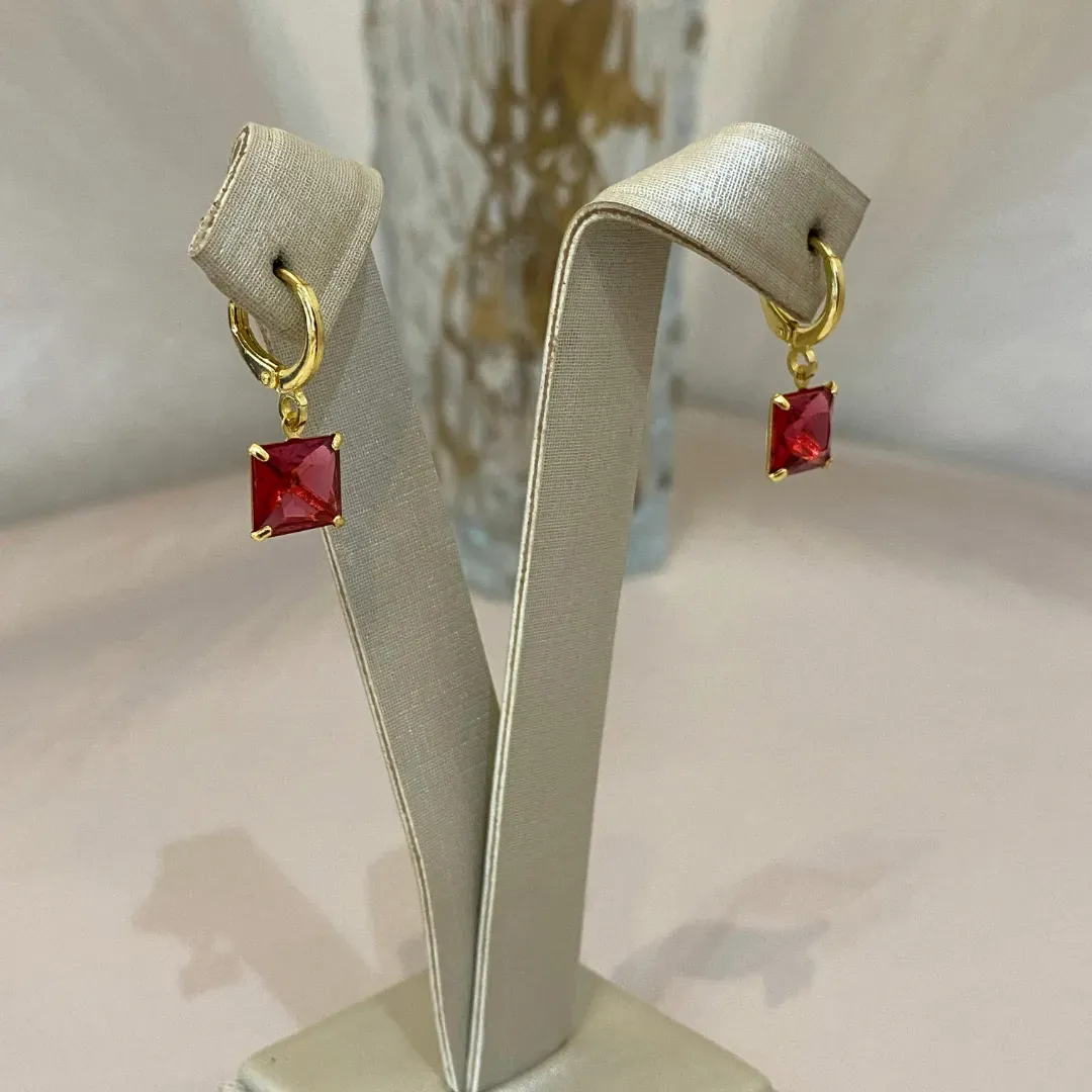 ARGOLA PINGENTE QUADRADO GRANDE RUBI