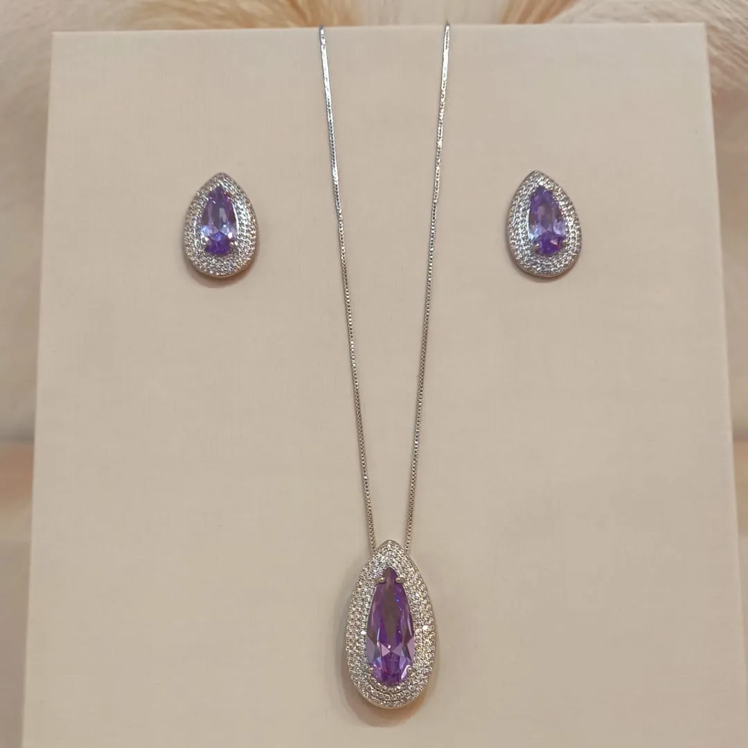 CONJUNTO GOTA ALONGADA LAVANDA/LILÁS