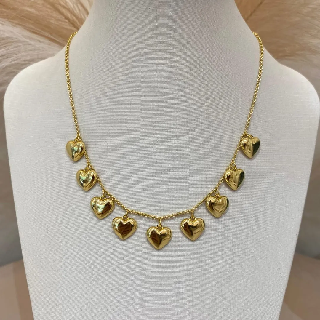 CHOKER PINGENTES CORAÇÕES