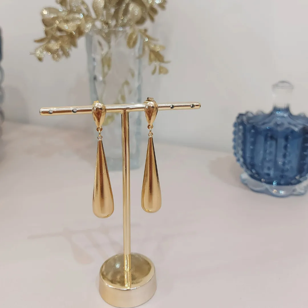 BRINCO GOTA ALONGADA MÓVEL