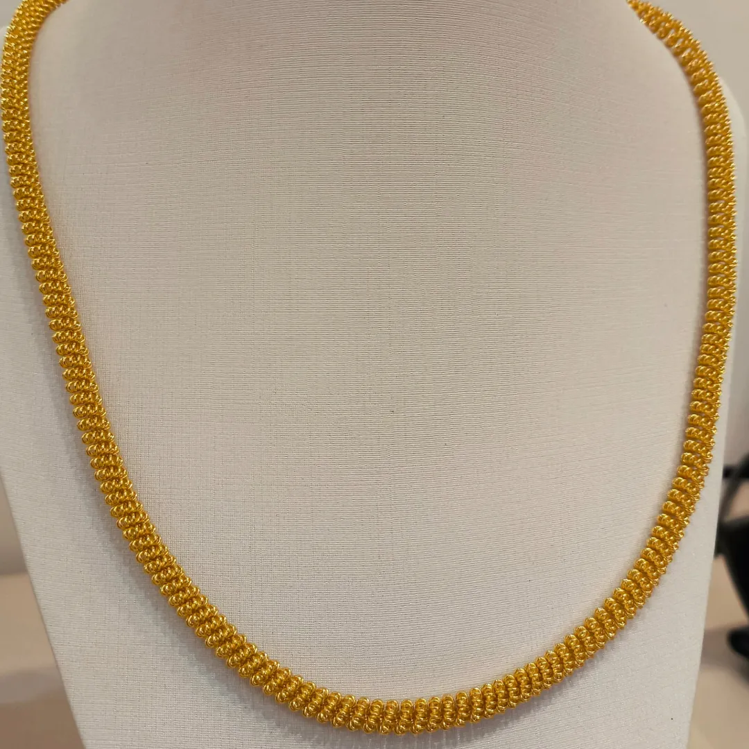 COLAR MALHA ARREDONDADA