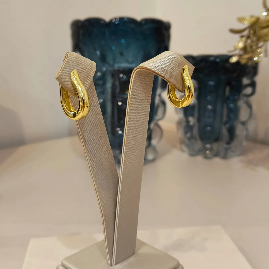 BRINCO ARGOLA ARTICULADA TULIPA