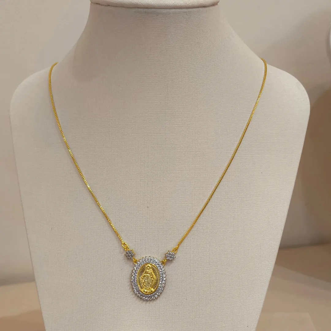 COLAR COM MEDALHA CRAVEJADA DE NOSSA SENHORA DAS GRAÇAS