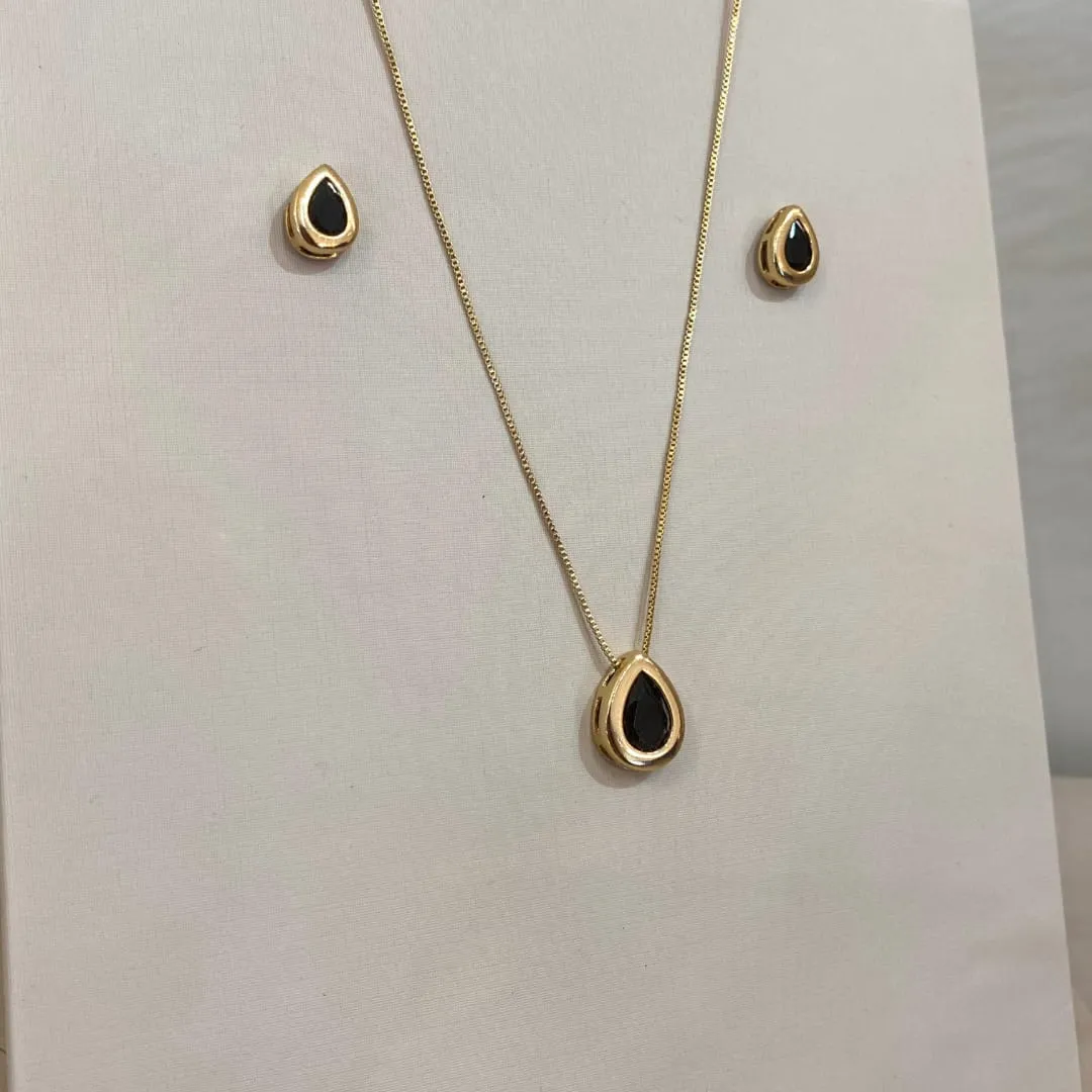 CONJUNTO GOTA ÔNIX/PRETO