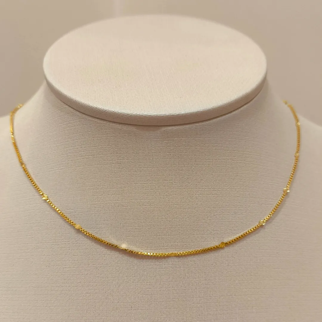 CHOKER VENEZIANA COM BOLINHAS CHAPEADAS