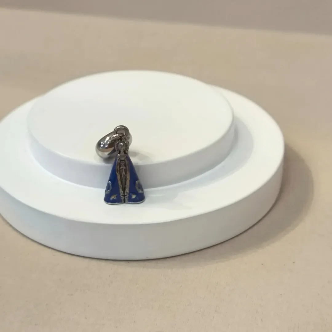 BERLOQUE AÇO NOSSA SENHORA APARECIDA MANTO AZUL RESINADO